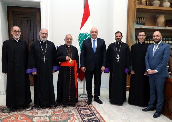 البطريرك ميناسيان وجّه دعوة للرئيس عون لحضور احتفال تقديس المطران مالويان في الفاتيكان