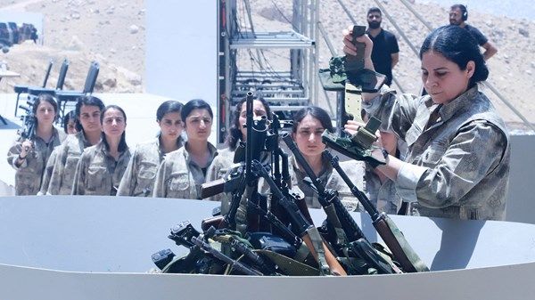 مقاتلو «العمال الكردستاني» يبدؤون تسليم أسلحتهم في شمال العراق