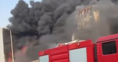 السيطرة على حريق مصنع منظفات وكيماويات مدينة بدر وبدء عمليات التبريد