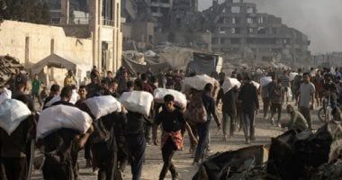 كانوا ينتظرون الطعام.. إسرائيل تقتل 27 فلسطينيا وتصيب 180 آخرين فى غزة