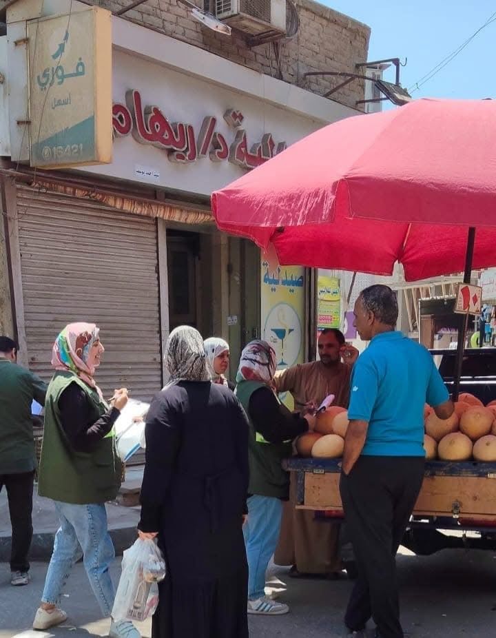 قافلة شاملة لخدمات المياه والصرف الصحى بمدينة البدرشين.. صور