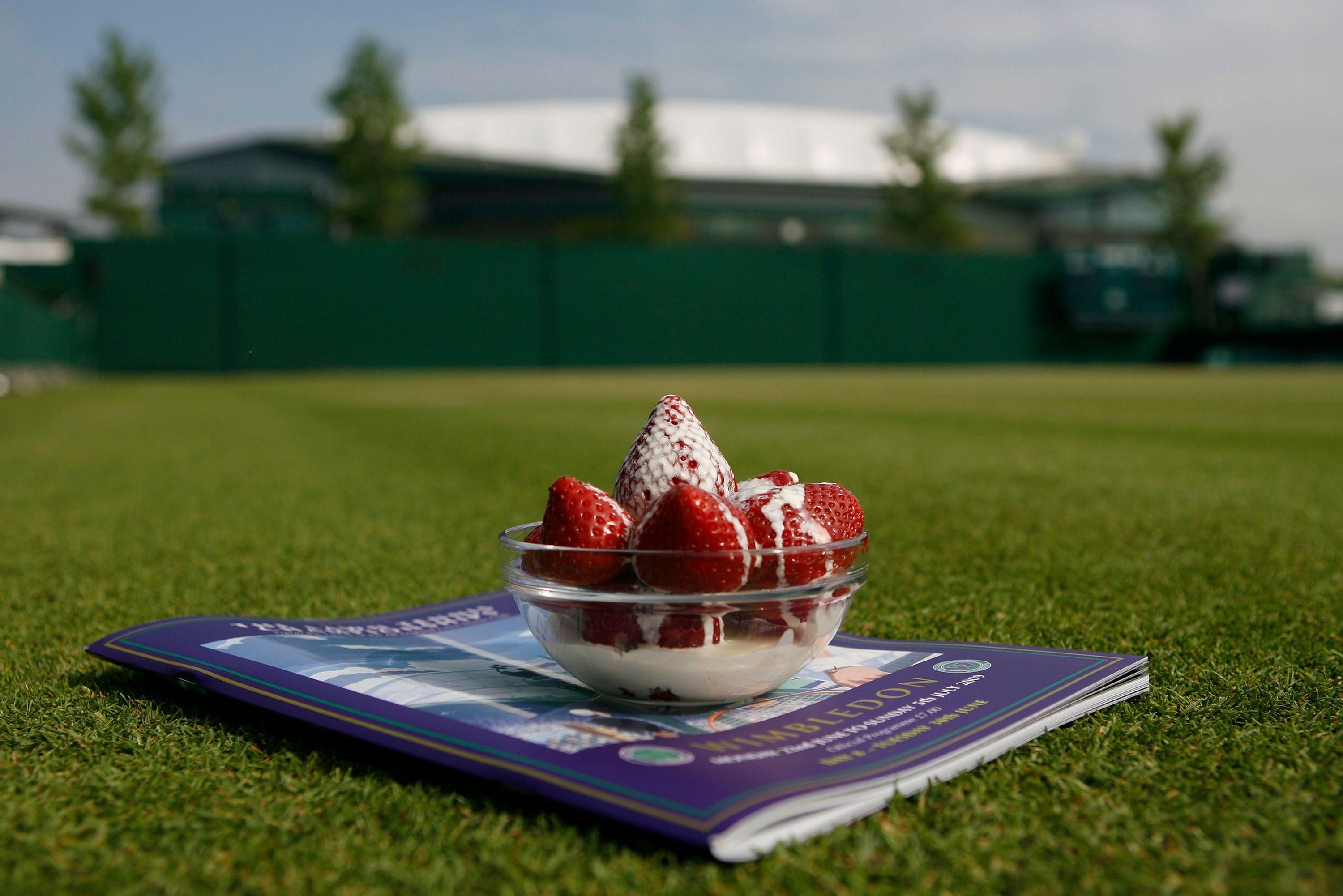 ويمبلدون: بطولة كرة المضرب العريقة المقترنة بحلوى "الفراولة بالكريمة" الشهية