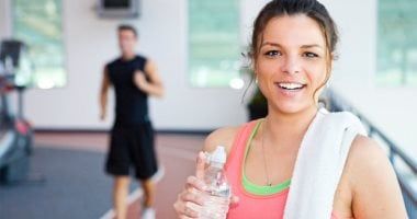 أطعمة غنية بالفيتامينات مع التقدم فى العمر