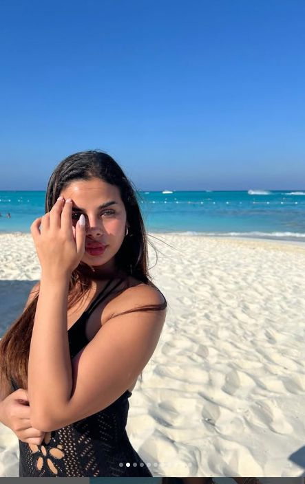 منة عرفة بإطلالة صيفية فى أحدث ظهور.. صور