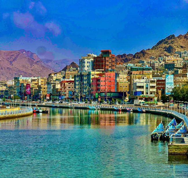 قبيلة باخليد الحامدي تعلن تعيين الشيخ عمر عبدالله الحامدي شيخاً لقبيلة باخليد الحامدي في حضرموت