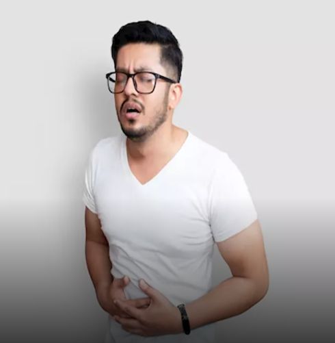 مخاطر بدون أعراض.. ما هو المرض البطني الصامت؟