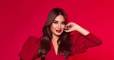 سيرين عبد النور تروج لاغنيتها الجديدة عاملن عقدة بفيديو مع هشام بولس