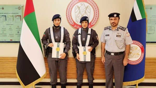 شرطة أبوظبي تكرم منتسباتها المتميزات تقديراً لجهودهن في تعزيز الأمن المجتمعي