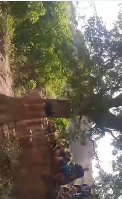 مصير والد الطفلة المعنفة "افراح" على يد زوجته وكيف حكم على نفسه بالموت "فيديو"