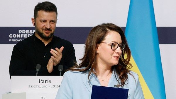 الرئيس الأوكراني يكلّف سفيريدنكو برئاسة الحكومة