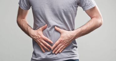 دراسة: ميكروبات الأمعاء قادرة على طرد المواد الكيميائية الدائمة من الجسم