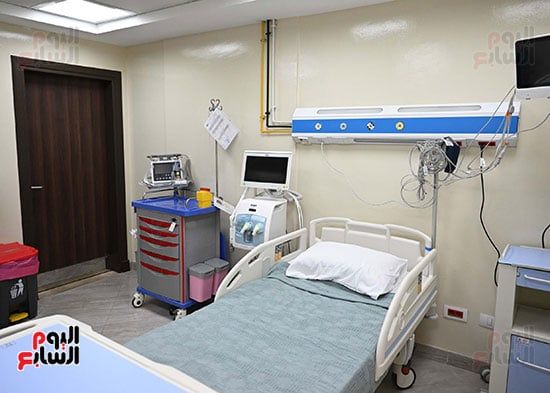 رئيس الوزراء يتفقد مشروع تطوير مركز القسطرة وجراحة القلب بمستشفى شرق المدينة