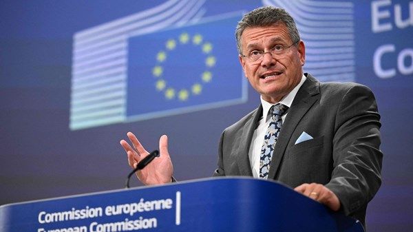 أوروبا تعد رسوما جمركية تبلغ 84 مليار دولار ضد أميركا