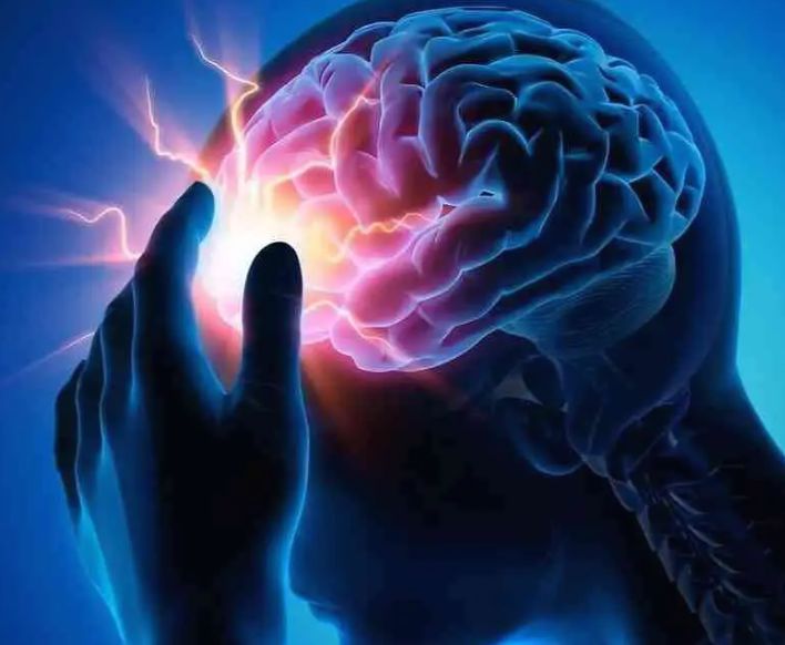 وجبة قاتلة في بيتك وطبيب يحذر: "أخطر من البطاطس المحمرة" وتسبب جلطات القلب والدماغ