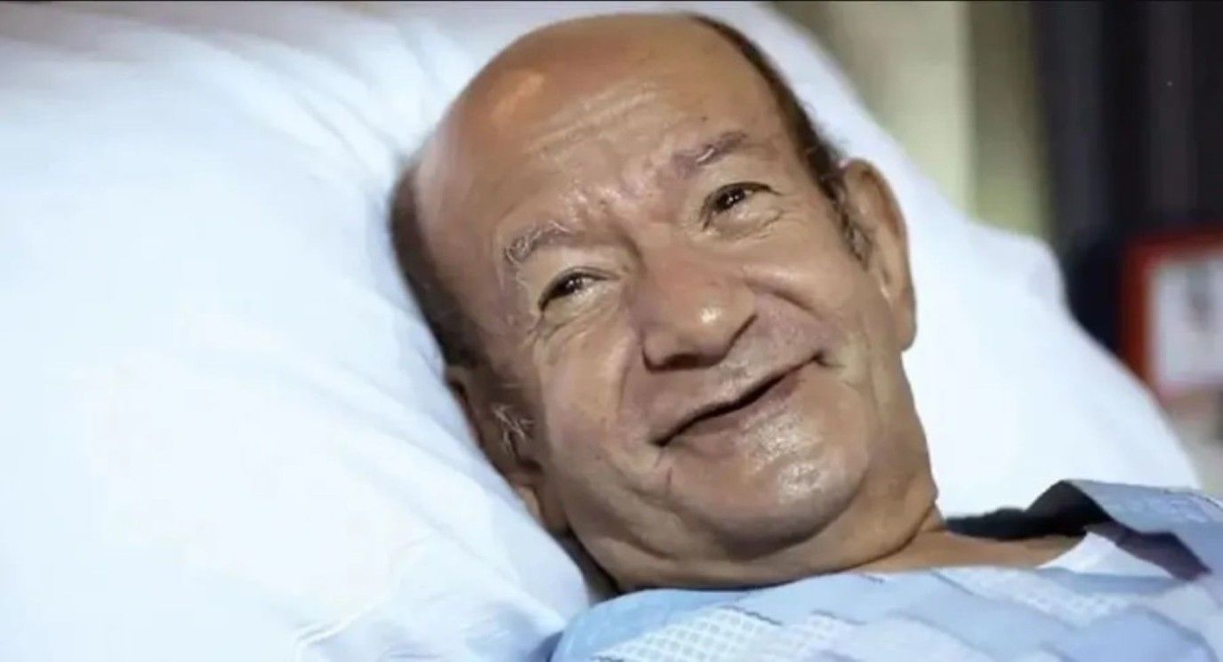 نقل الفنان لطفي لبيب إلى المستشفى.. فهل حالته خطيرة؟!