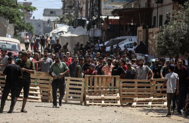 مقتل 43 فلسطينيا في غارات جوية إسرائيلية في مناطق مختلفة