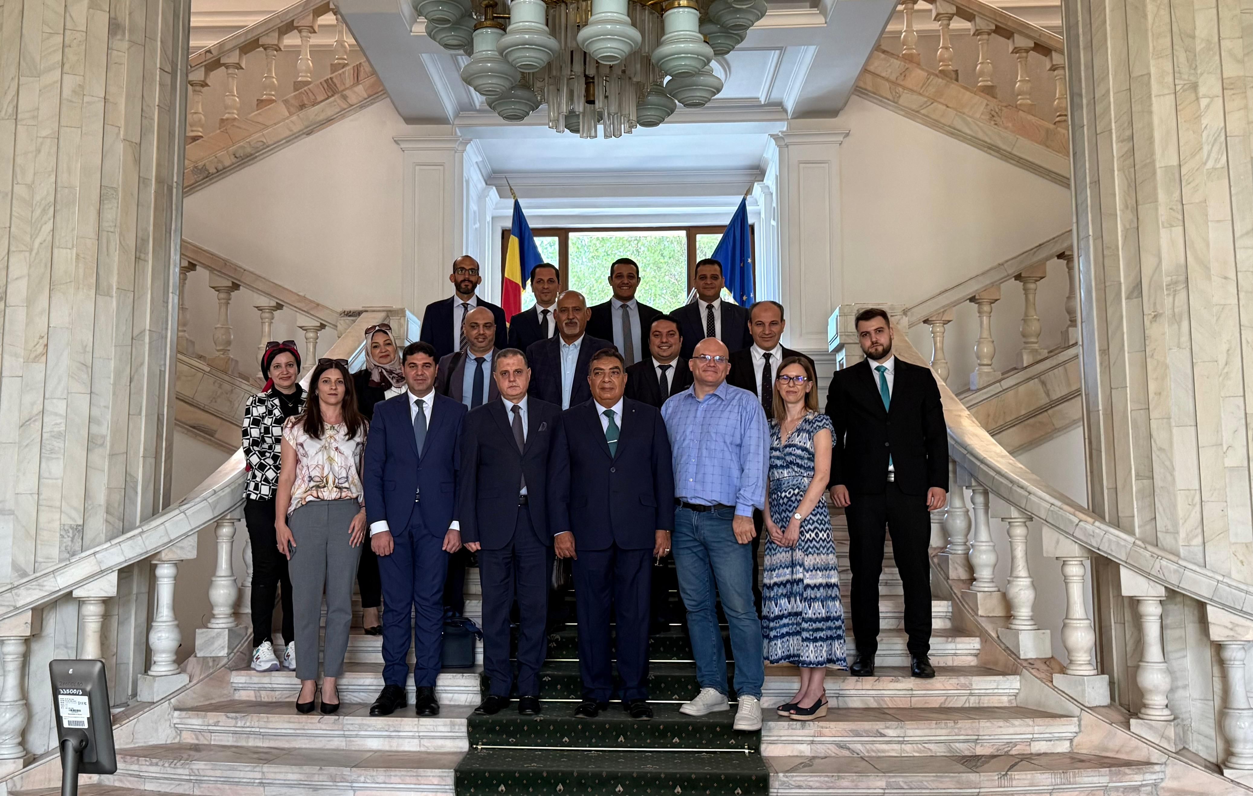 وفد التنمية المحلية ومحافظ الدقهلية فى زيارة لرومانيا للاطلاع على تجارب إدارة المخلفات