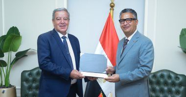 وزير التموين يصدر قرارات وزارية بتعيين قيادات تنفيذية بالمحافظات