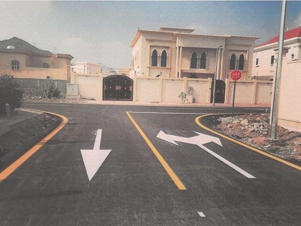 بتوجيهات حاكم الفجيرة.. بدء تنفيذ المرحلة التاسعة من مشاريع الطرق الداخلية