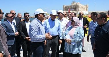 رئيس الوزراء يتفقد أعمال مشروع تنفيذ الحواجز البحرية وحماية شواطئ الإسكندرية