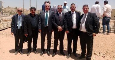 نقيب المحامين يتابع استكمال إنشاء المركز الطبى والعمارات السكنية بمدينة 6 أكتوبر