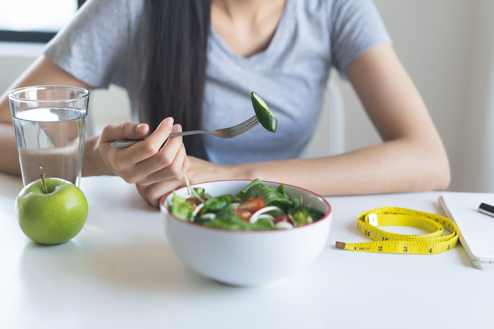 الحامل النحيفة.. هل يؤثر ضعفها في الجنين؟