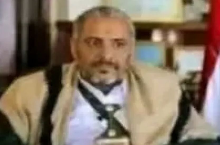 حركة غير متوقعة تطال مسؤولًا حوثياً رفيعًا...ما بعد مقتل "جتوم"