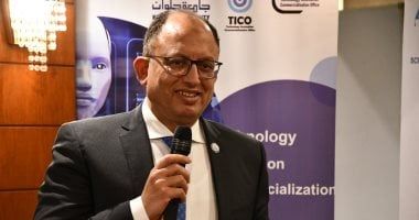 رئيس جامعة حلوان يتفقد اختبارات القدرات بكلية علوم الرياضة بنين