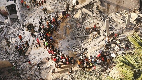 120 قتيلاً فلسطينياً و557 جريحاً خلال 24 ساعة