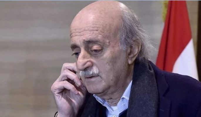 جنبلاط أكّد استعداده لزيارة دمشق ودعا الدروز بالسويداء للانخراط مع الدولة: حزب الله انهزم سياسيا وعسكريا