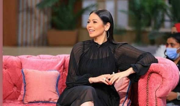 لقاء الخميسي تتحدث عن زواجها من محمد عبد المنصف وتؤكد ان الإحترام سر الاستمرار