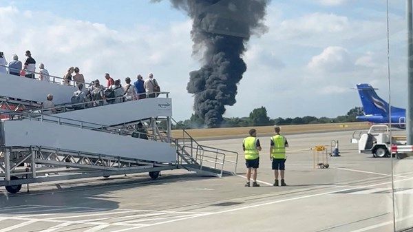 4 قتلى بتحطم طائرة في مطار لندن