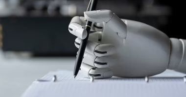 تكنولوجيا: دراسة: الذكاء الاصطناعى لا يصلح ليكون معالجًا نفسيًا