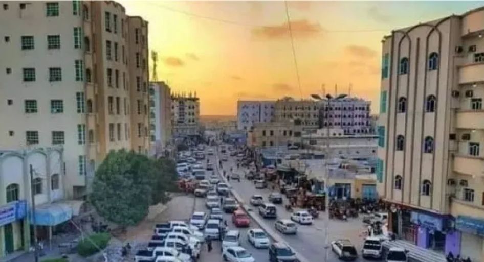 عاجل : الاعلان عن صيد حوثي ثمين في قبضة شرطة المهرة "كان قادمًا من عمان"