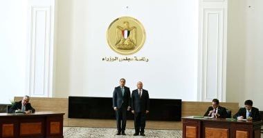 رئيس الوزراء يشهد توقيع عقد تطوير أرض صناعية بالسخنة بين المنطقة الاقتصادية لقناة السويس وشركة التنمية الرئيسية و"تيدا مصر"