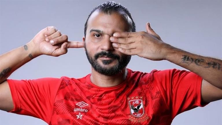 "رفقة زوجته".. الكشف عن سبب تواجد إبراهيم سعيد في النادي الأهلي