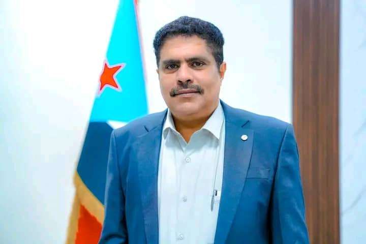 رئيس انتقالي حضرموت يزور الصبيحي