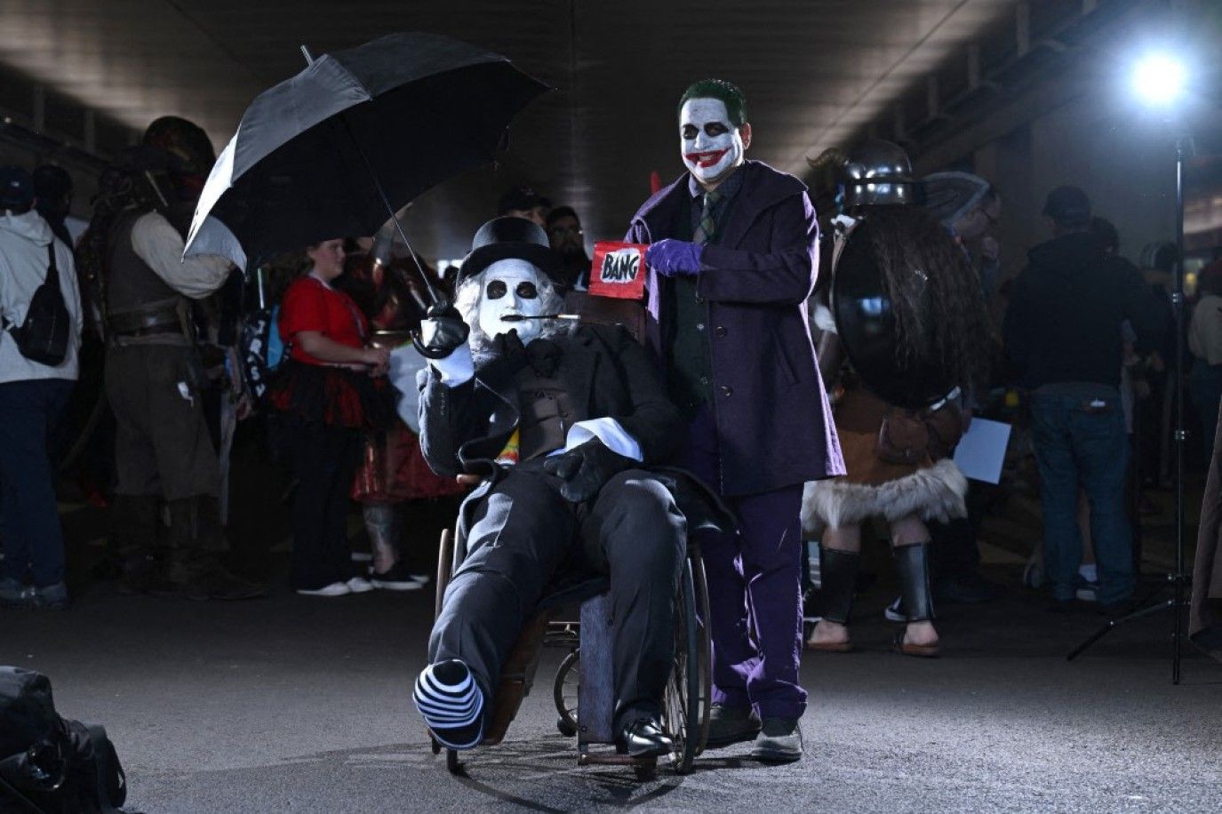 «The Penguin»... أبرز مسلسلات الجريمة يهيمن على ترشيحات جوائز إيمي 2025