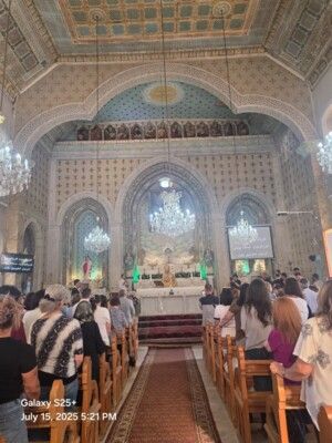 رعية بقاعكفرا خصصت يوم الثلاثاء من أسبوع الاحتفال بعيد القديس شربل لتكريم القربان الأقدس