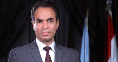 هذا الرجل أبي .. أحدث برامج التليفزيون المصري علي شاشة الأولي