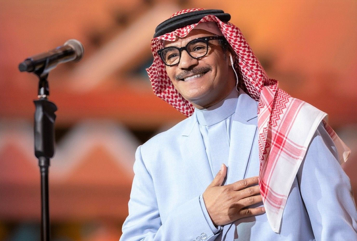 رابح صقر يستعد لحفل ضمن كأس العالم للرياضات الإلكترونية بهذا الموعد