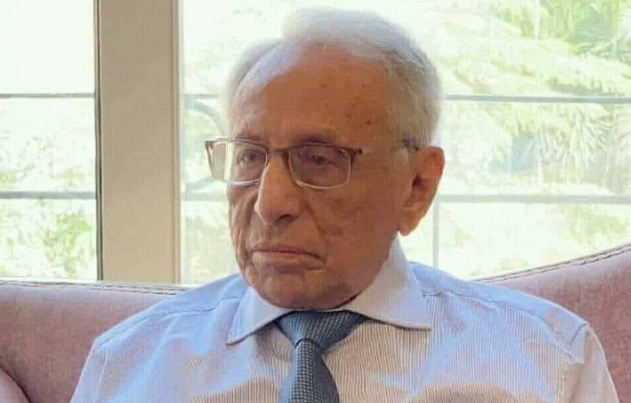 وفاة رجل الأعمال المعروف " بازرعه "