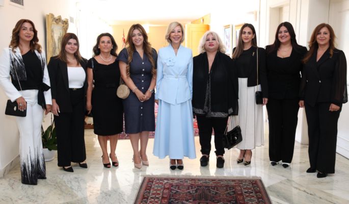 اللبنانية الأولى عرضت مع لجنة شؤون المرأة في بطريركية الكاثوليك سبل التعاون لتمكين النساء وتعزيز دورهن في المجتمع