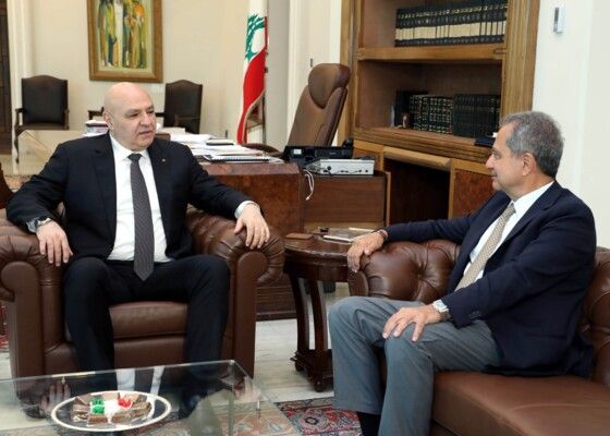 الرئيس عون بحث مع وزير الطاقة في الاقتراح القبرصي بمد كابل بحري لتزويد لبنان بالكهرباء