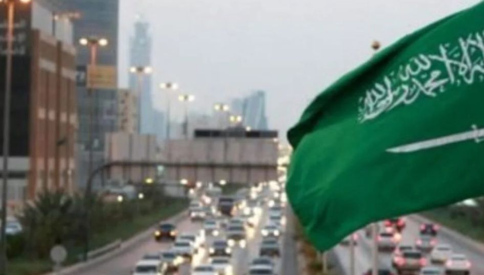 وداعًا للكفيل.. السعودية تفتح أبواب التوظيف للمغتربين بشروط ميسرة