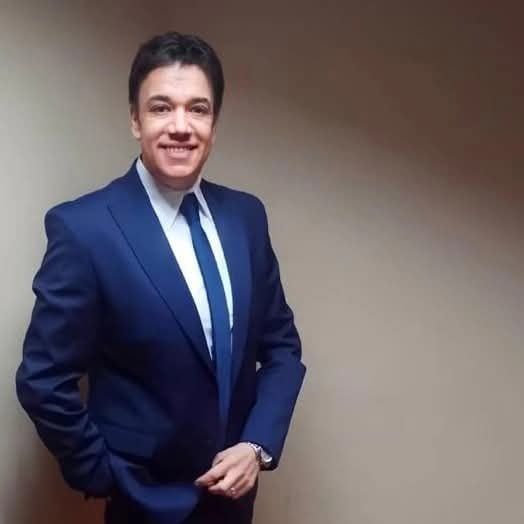 وفاة المطرب ضياء عز الدين .. والبيت الفنى ينعيه: ربنا يتولاه بعفوه الكريم