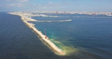 شاهد مشروع حواجز أمواج ميناء الإسكندرية الكبير.. صور