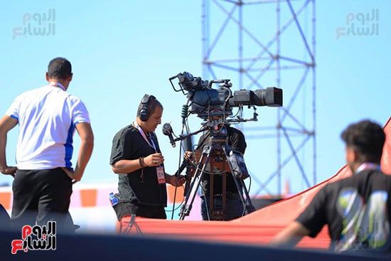 اللمسات الأخيرة لتجهيزات الشركة المتحدة لانطلاق مهرجان العلمين 3