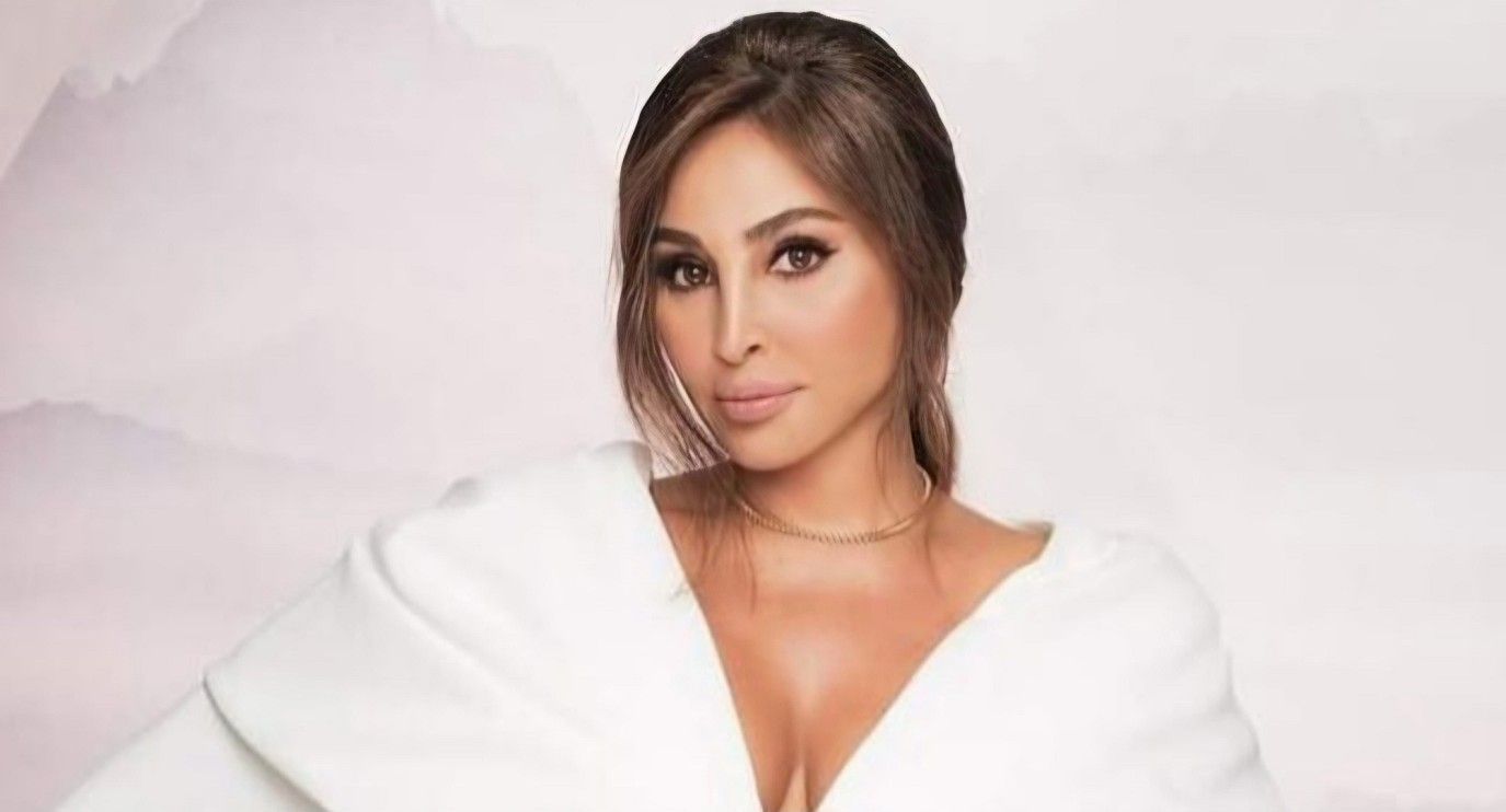 إليسا تُشعل أجواء زفاف سيليو صعب برقصة الدبكة