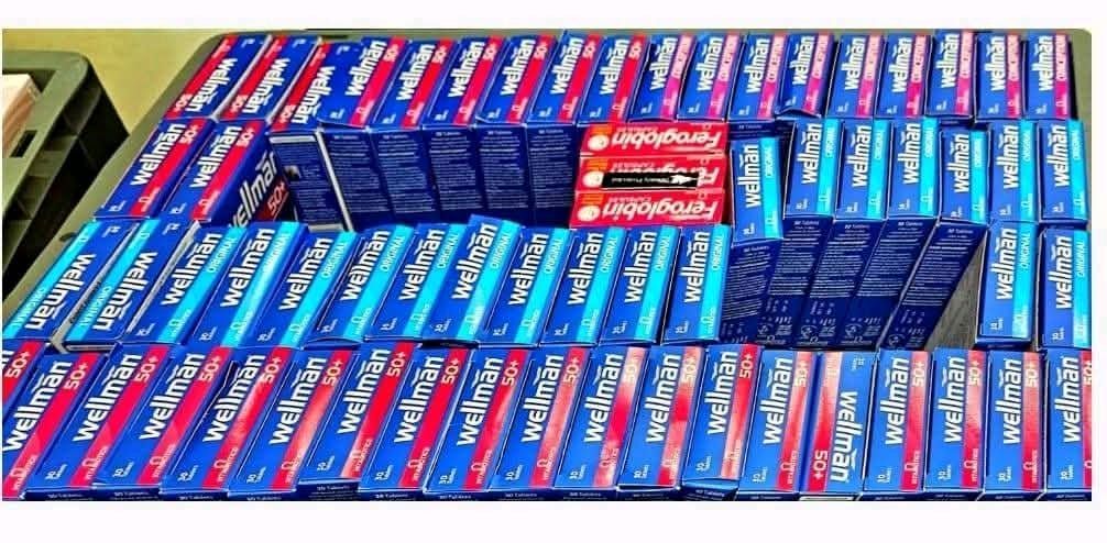 جمارك مطار برج العرب الدولى تضبط محاولتى تهريب كمية من الأدوية